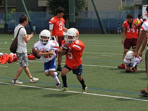 アメフト選手に変身！！（あとはゴールまでダッシュ！）